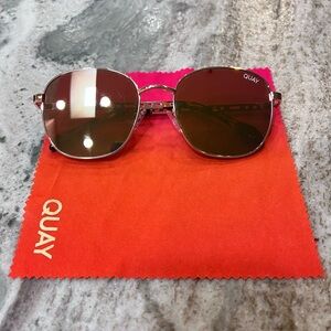 Rose gold Quay Australia Sunglasses